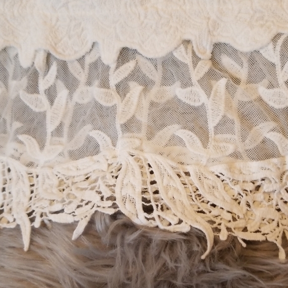 Blouse - Picture 3 of 5